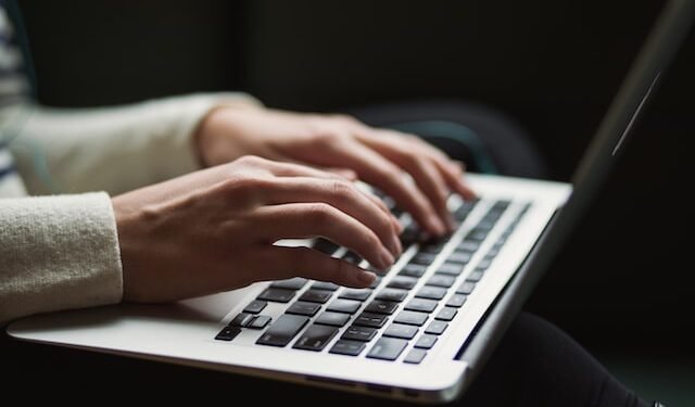 outsource content writing