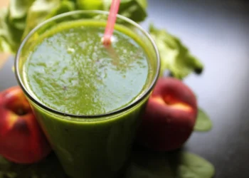 Green smoothie made with fruit and vegetables
