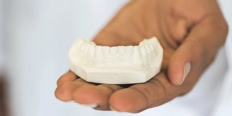 Dental cast related to choosing a professional teeth transformation center