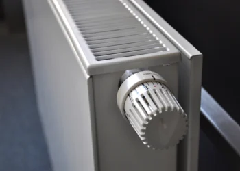 Radiator related to the benefits of a heater cover